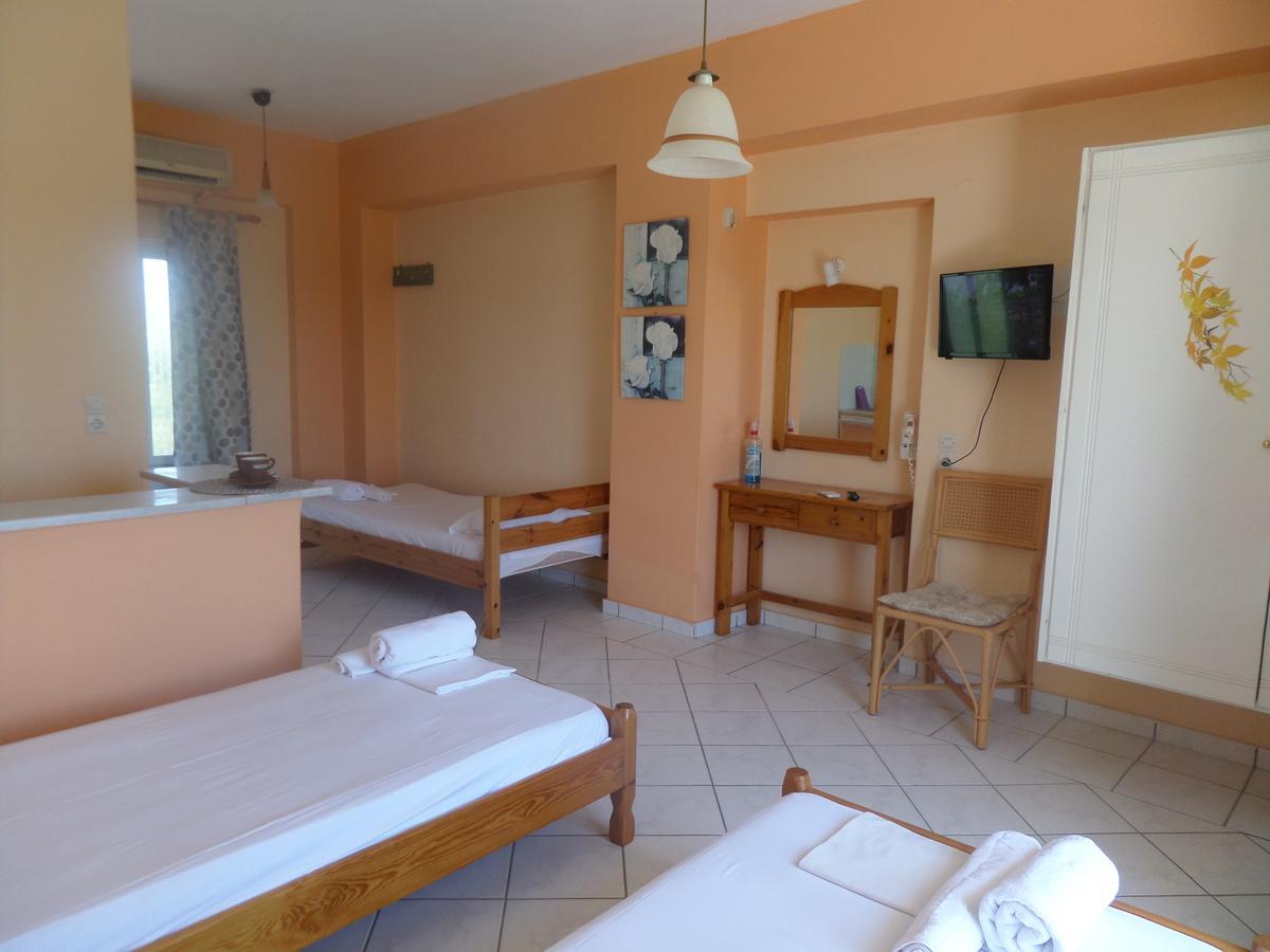 Pansion Tonia Aparthotel Zakynthos Town Exterior foto