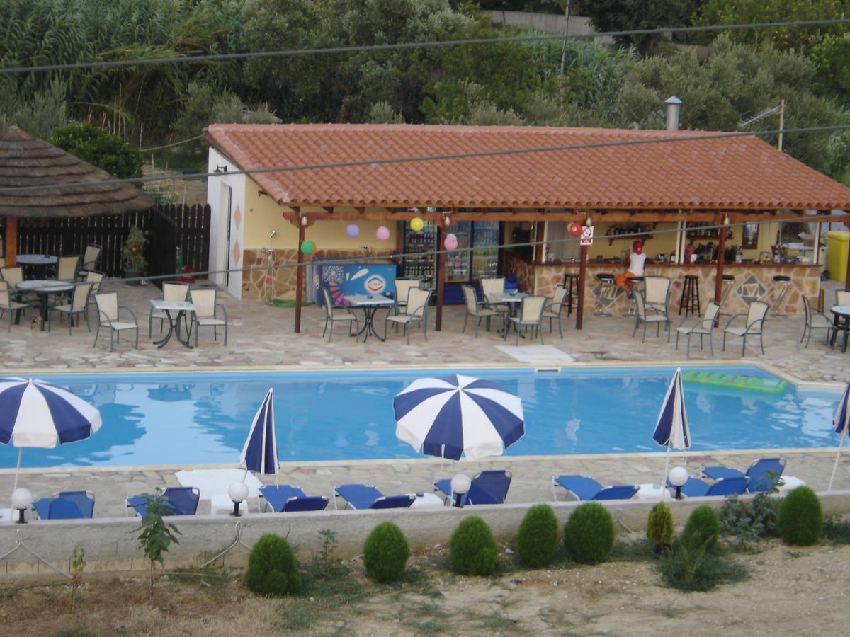 Pansion Tonia Aparthotel Zakynthos Town Exterior foto