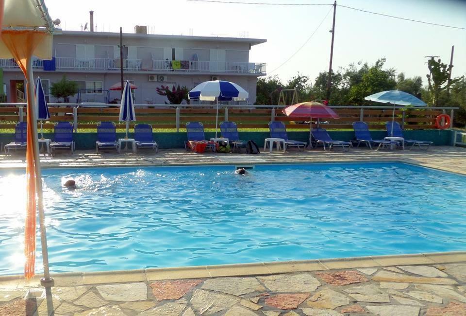 Pansion Tonia Aparthotel Zakynthos Town Exterior foto