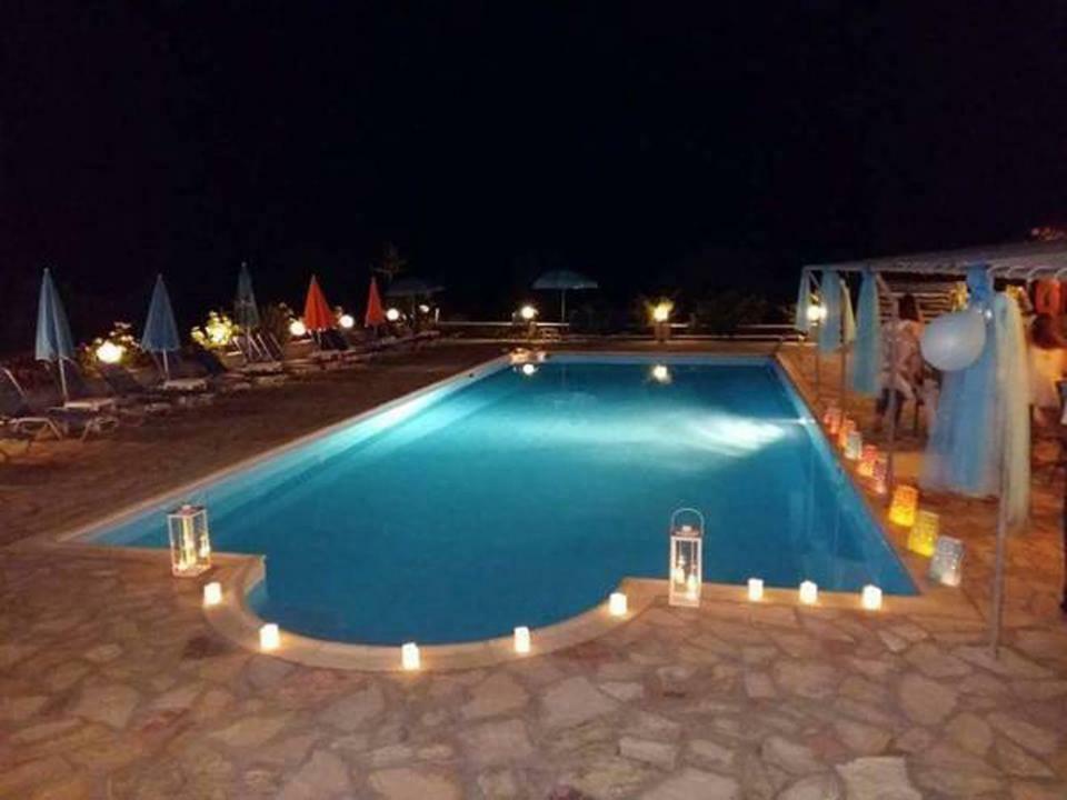 Pansion Tonia Aparthotel Zakynthos Town Exterior foto